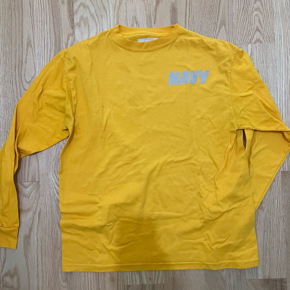 US Navy long-sleeved shirt
